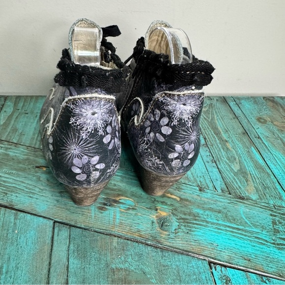 Rovers Womens Size 40 EUR Grey Leather Zip Laces Floral Steampunk Ankle Boots - Picture 13 of 16